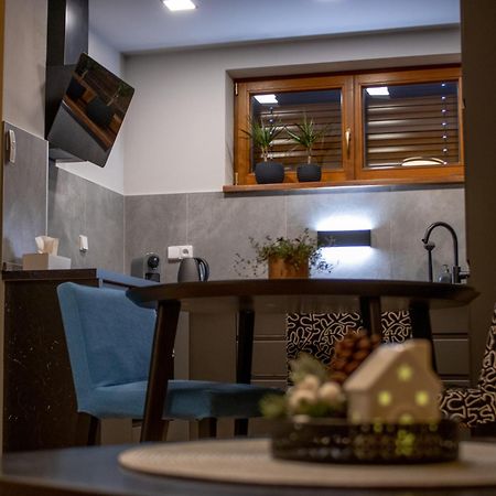 Apartman U Lesa Nové Jirny Exteriör bild